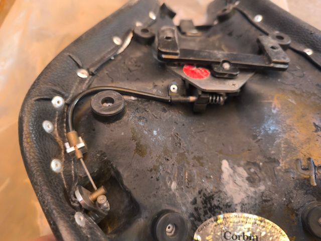 Asiento Corbin Harley Sportster