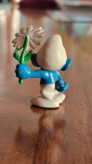 Puffo romantico. The smurfs