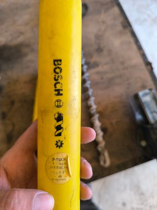 Broca Bosch pasamuros de estrías rectas