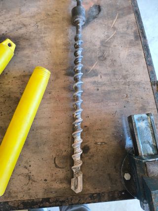 Broca Bosch pasamuros de estrías rectas