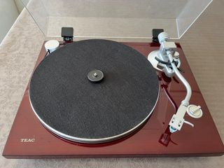 Tocadiscos TEAC TN-3B (Año 2020)