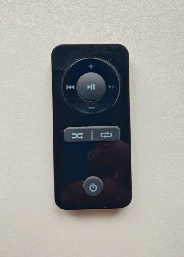 Altavoces Logitech Pure-Fi Express Plus