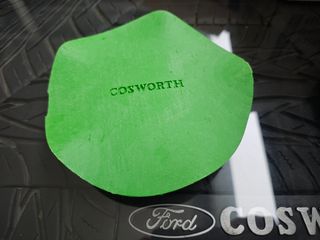 Tapas llantas cosworth