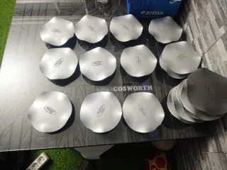 Tapas llantas cosworth