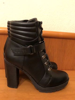 GUESS  Botines tacon 36