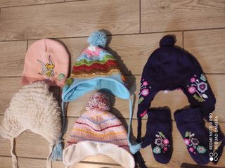 Set Berretti e sciarpe bambina 