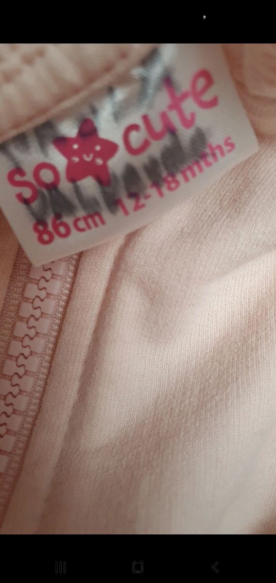 Sudadera rosa con cierre