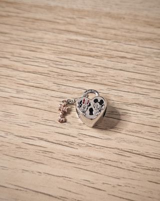 Charm de plata Mickey y Minnie corazón llave