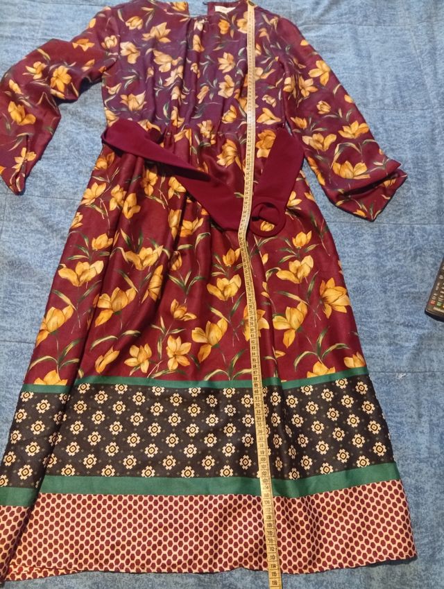 Abito primaverile nuovo