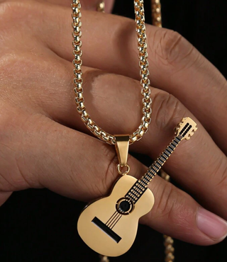 Colgante Guitarra bañado en oro