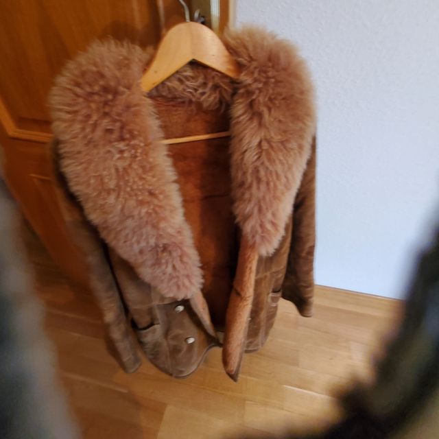 Abrigo zamarra de cuero