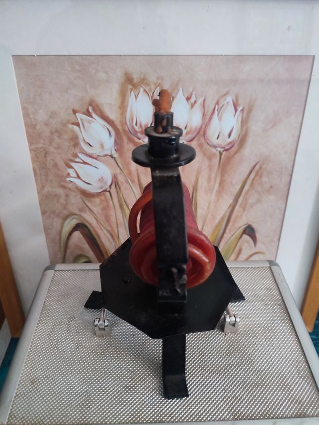 Manico in ferro rotante