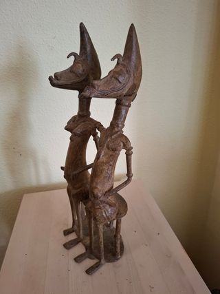Figura pareja bronce africano