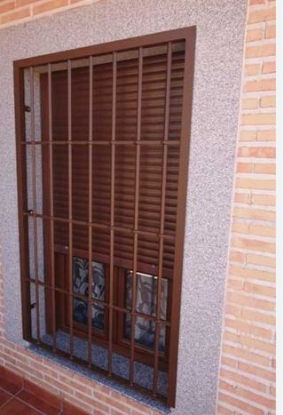 Rejas de fachada 
