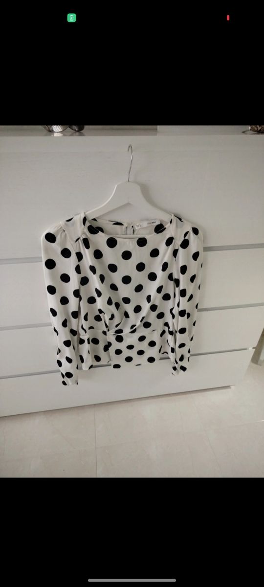 Blusa lunares