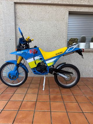 Plasticos suzuki dr big 50