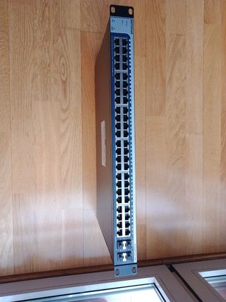 Switch gestionado NETGEAR ProSAFE GS748T v5