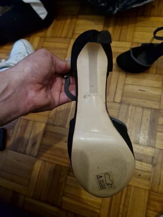 Zapatos sandalias tacón alto Nuevos con su etiquet