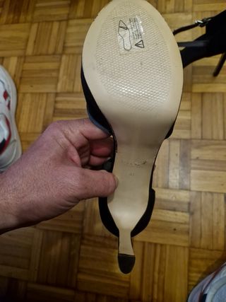 Zapatos sandalias tacón alto Nuevos con su etiquet