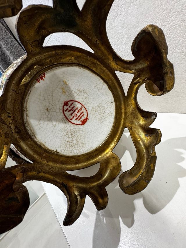 Jarron porcelana Adela Carey.