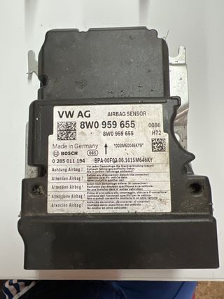 Centralita airbag audi a4 b9