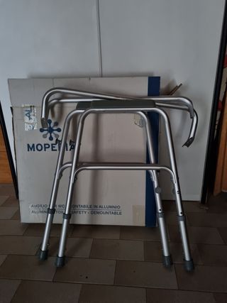 Sostegno per Wc Mopedia 