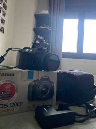 CANON 1200D