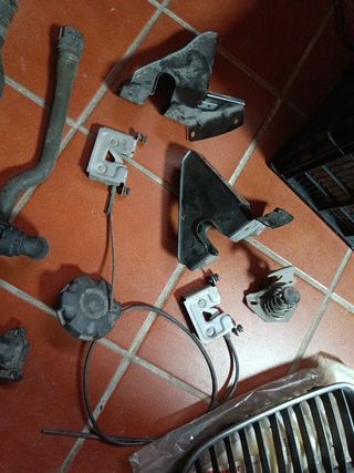 Cierre de capó delantero BMW e9x