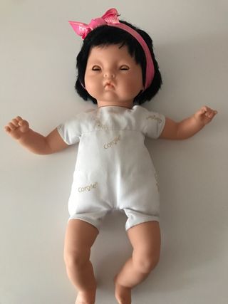 Muñeca asiática Corolle Calin Yang