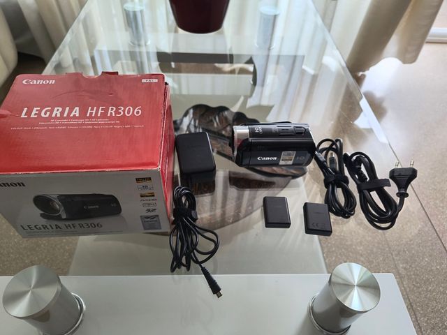 Cámara Canon Legria HFR 306