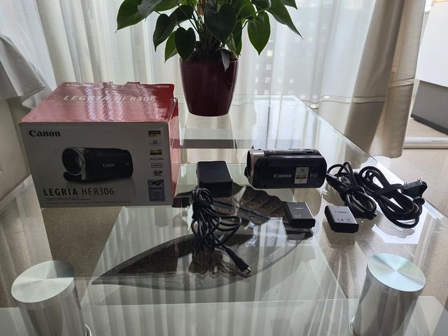 Cámara Canon Legria HFR 306