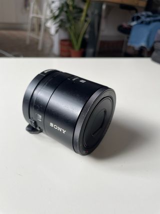 Sony QX100. Cámara Profesional para Smartphone 