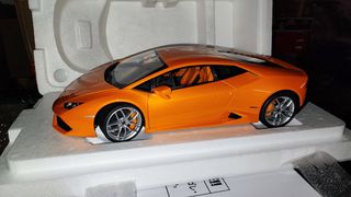 Lamborghini Huracan LP 610-4 1:12 AutoArt