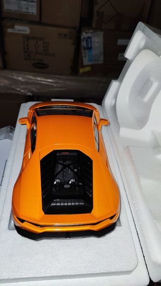 Lamborghini Huracan LP 610-4 1:12 AutoArt