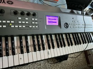 teclado Yamaha mm6