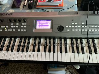 teclado Yamaha mm6