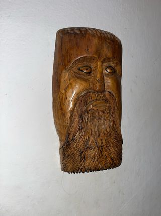 Scultura artigianale da appendere