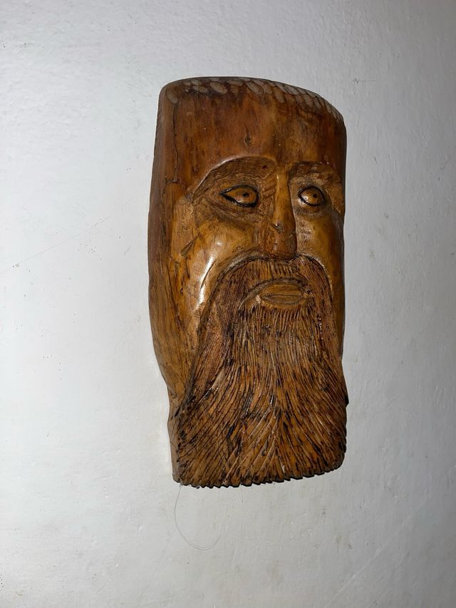 Scultura artigianale da appendere