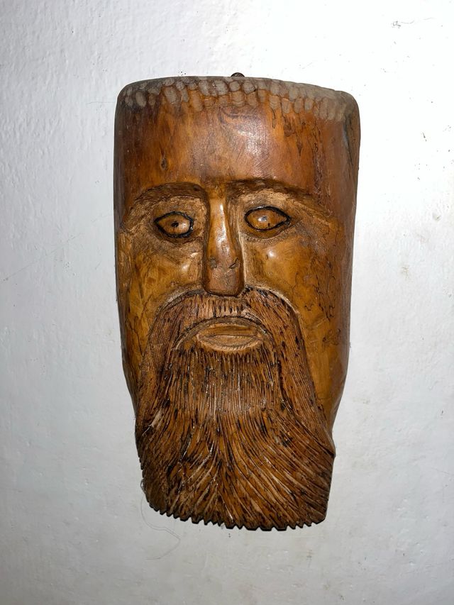 Scultura artigianale da appendere