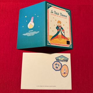 Le Petit Prince + figura + 4 postales NUEVO