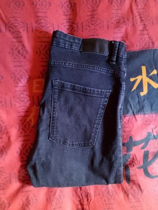 Lote de camisa y vaqueros de hombre