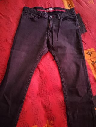 Lote de camisa y vaqueros de hombre