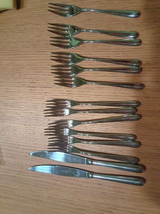 Posate Alessi modello Caccia