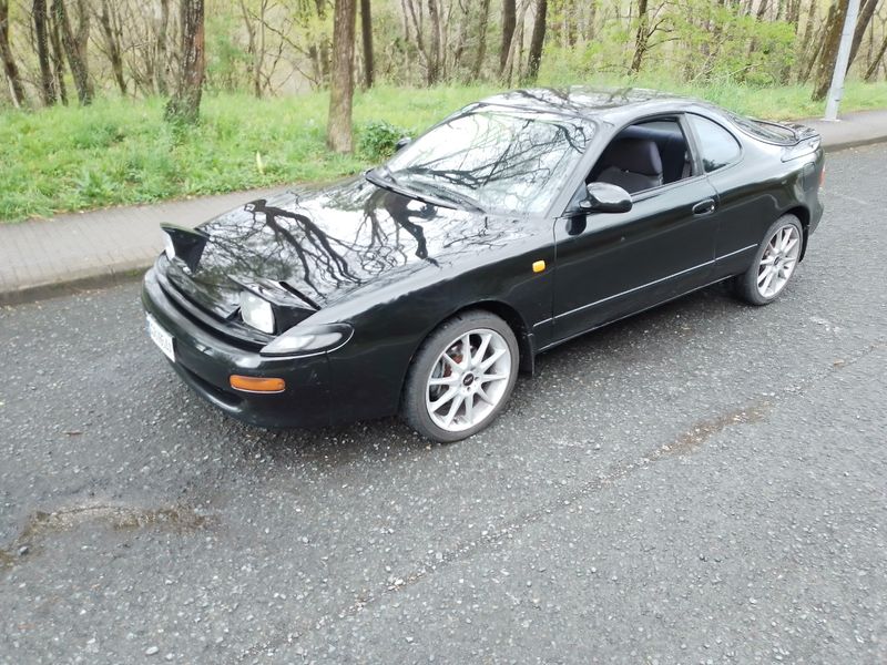 Toyota Celica 1990 - foto 1