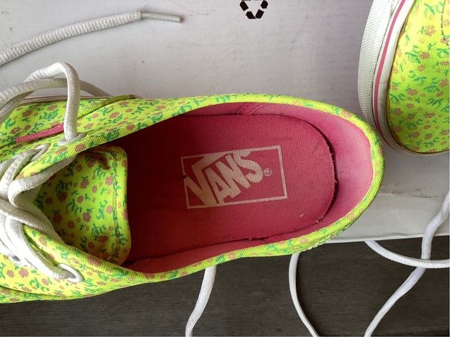Zapatillas Vans. Talla 36.5