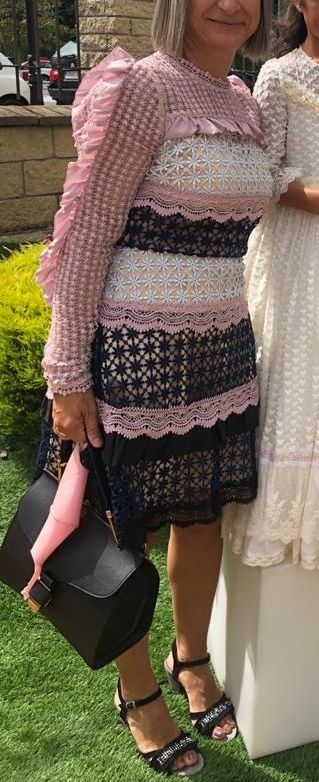 Vestido de encaje. Silvian Heach T 38