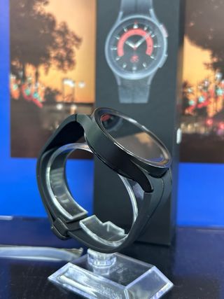 SAMSUNG GALAXY WATCH5 PRO