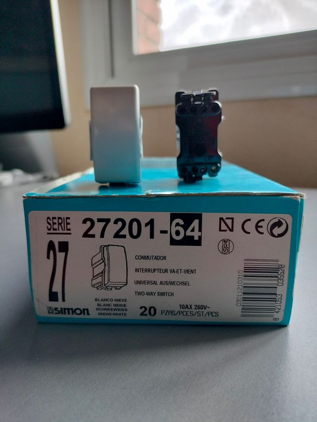 CONMUTADOR BLANCO SIMON 27201-64