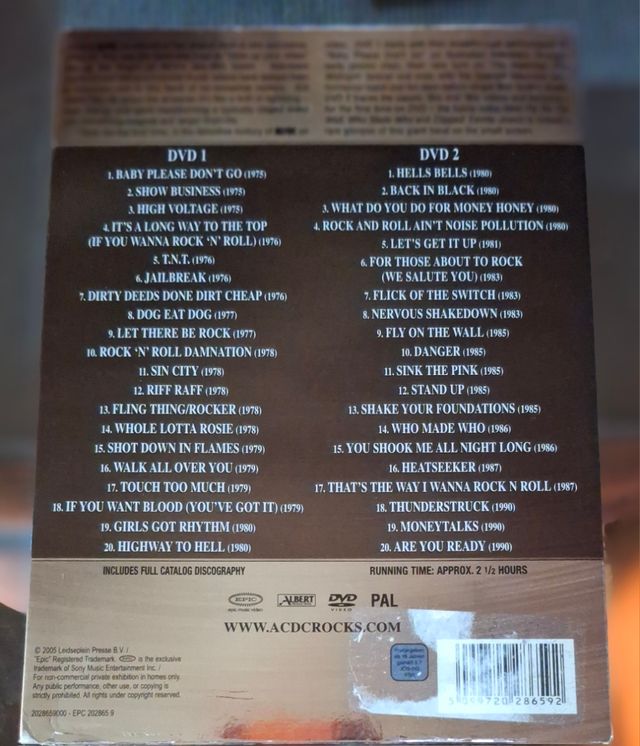 2 DVD ACDC FAMILY JEWELS