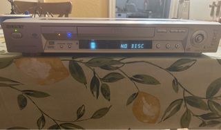 Reprd.BluRay DVD Sony NS705V